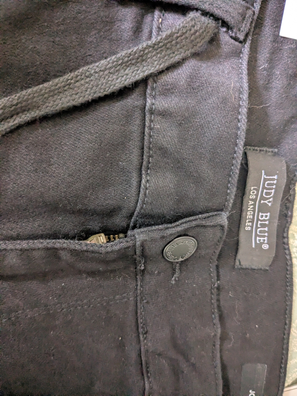 Judy Blue Black High Waist Jeans - Picture 4 of 16